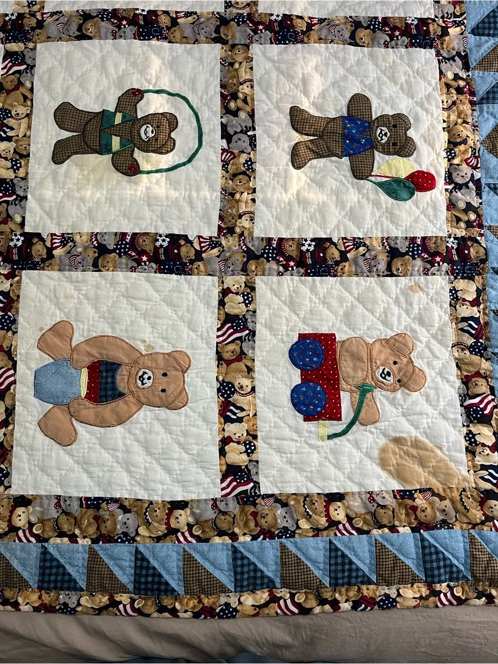 Vtg  Americana Bear Patchwork Quilt Throw Lap Blanket Cottagecore 48 x 57